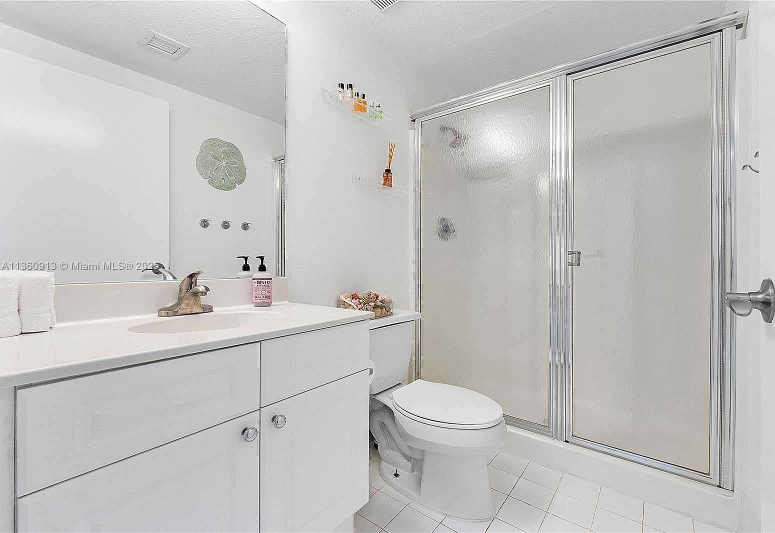 Small Image of 17050 NORTH BAY RD #807, Sunny Isles Beach Number 28