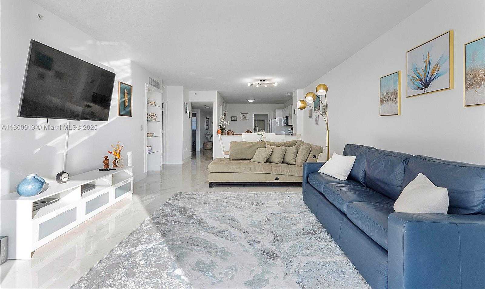 Small Image of 17050 NORTH BAY RD #807, Sunny Isles Beach Number 4