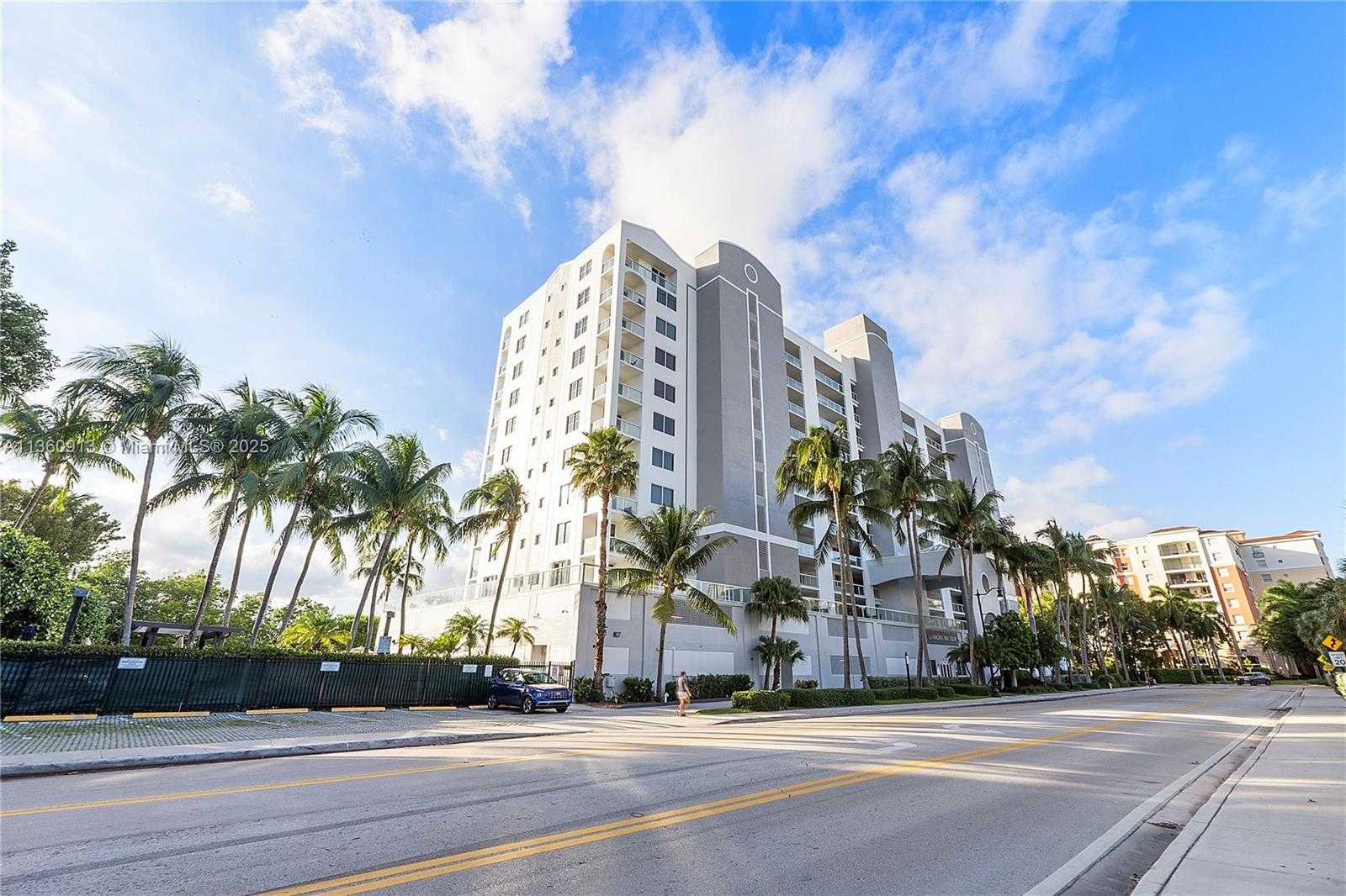 Small Image of 17050 NORTH BAY RD #807, Sunny Isles Beach Number 41