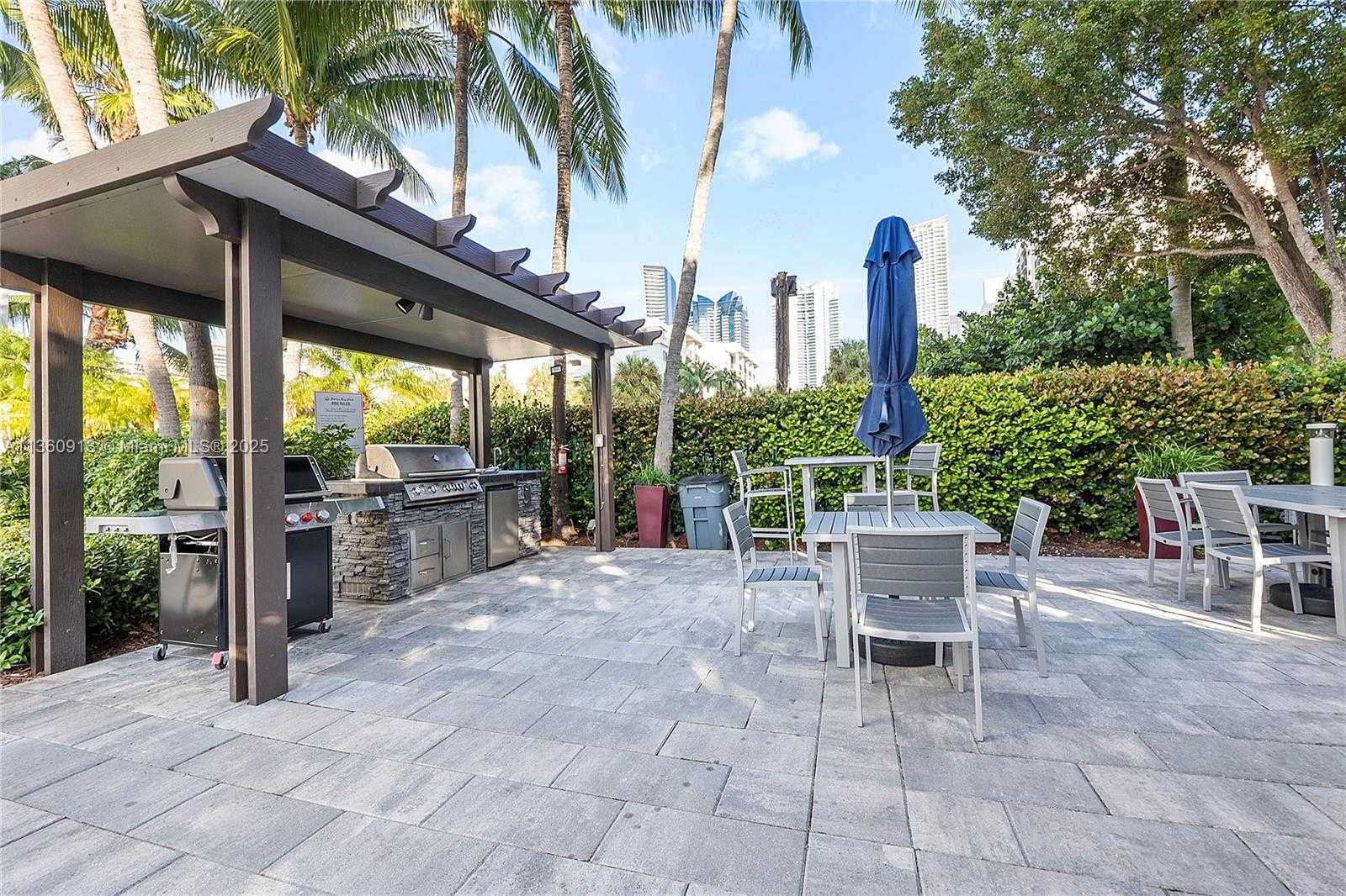 Small Image of 17050 NORTH BAY RD #807, Sunny Isles Beach Number 47