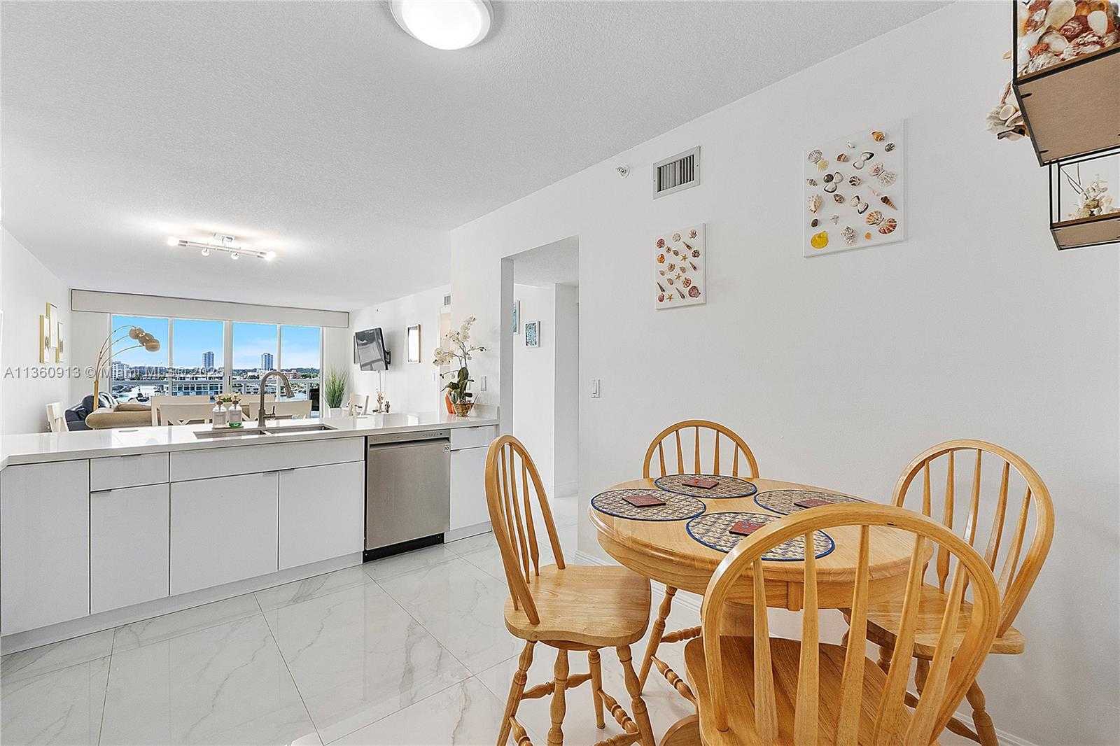 Small Image of 17050 NORTH BAY RD #807, Sunny Isles Beach Number 8