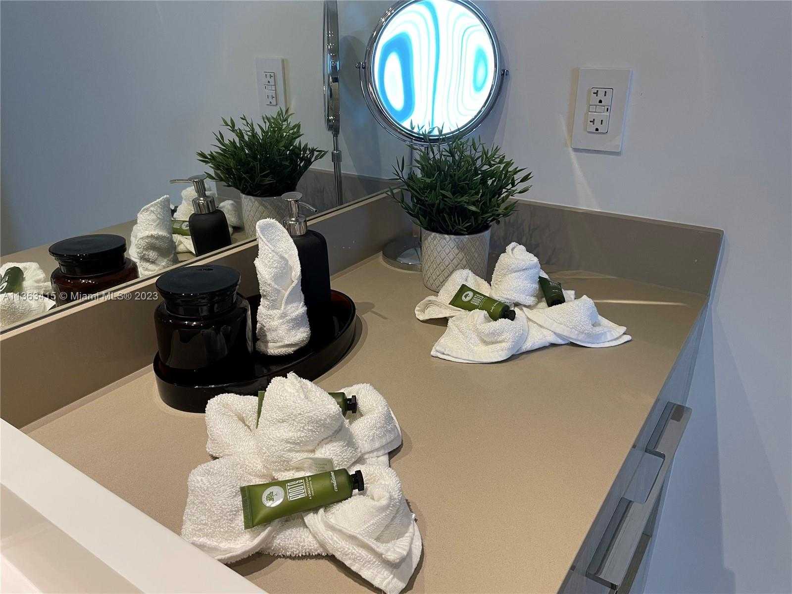 Small Image of 4111 SOUTH OCEAN DR #1606, Hollywood Number 20