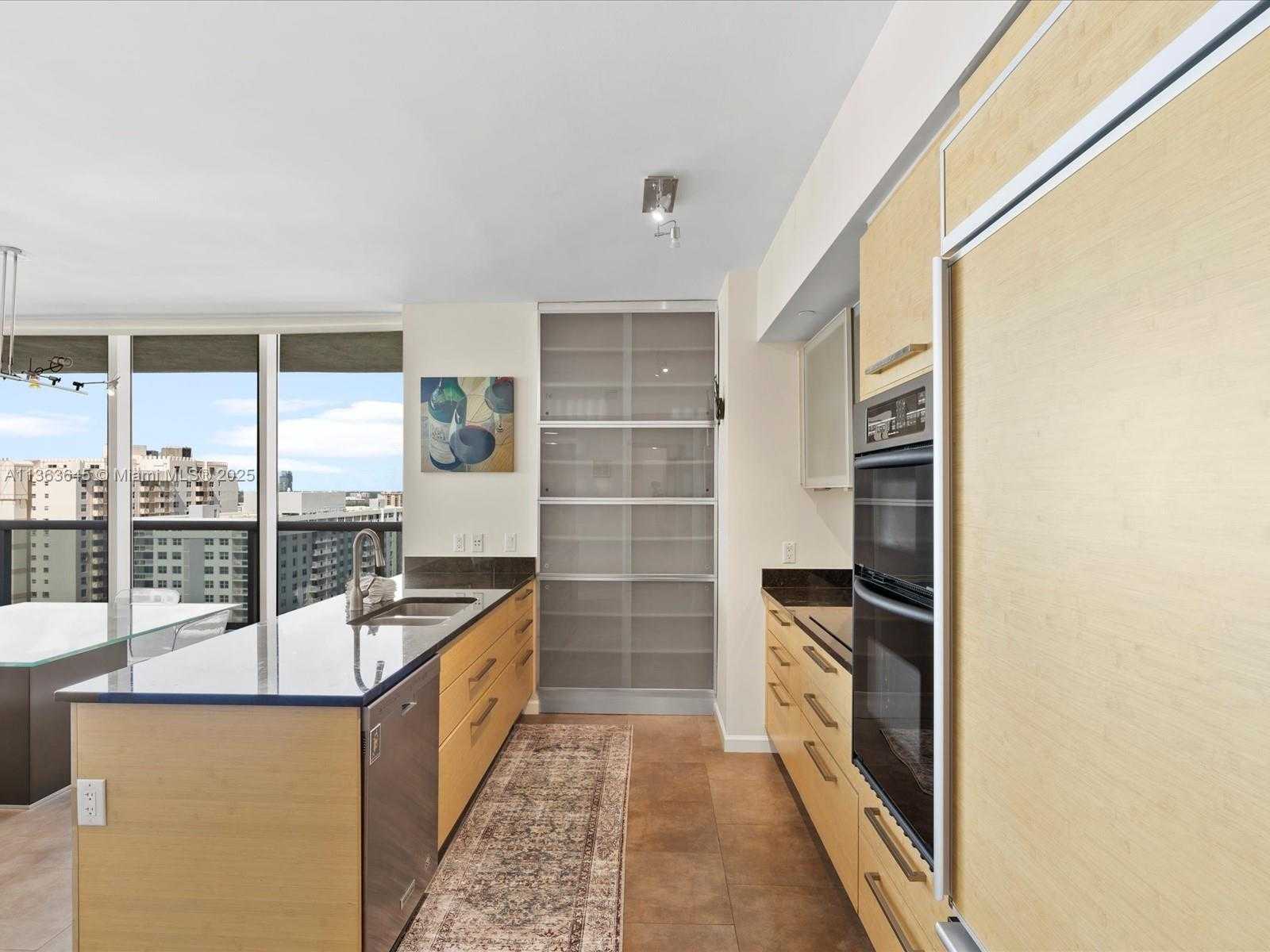 Small Image of 1830 SOUTH OCEAN DR #1806, Hallandale Beach Number 15