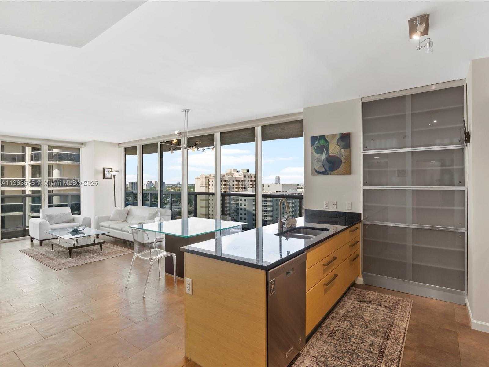 Small Image of 1830 SOUTH OCEAN DR #1806, Hallandale Beach Number 16