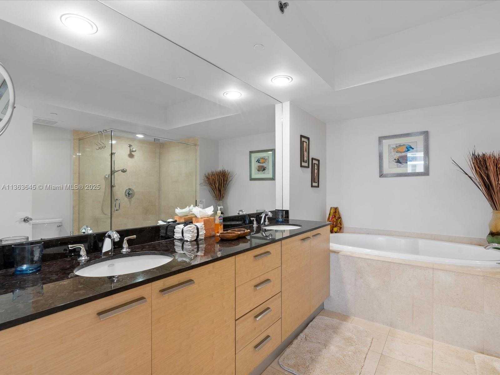 Small Image of 1830 SOUTH OCEAN DR #1806, Hallandale Beach Number 29