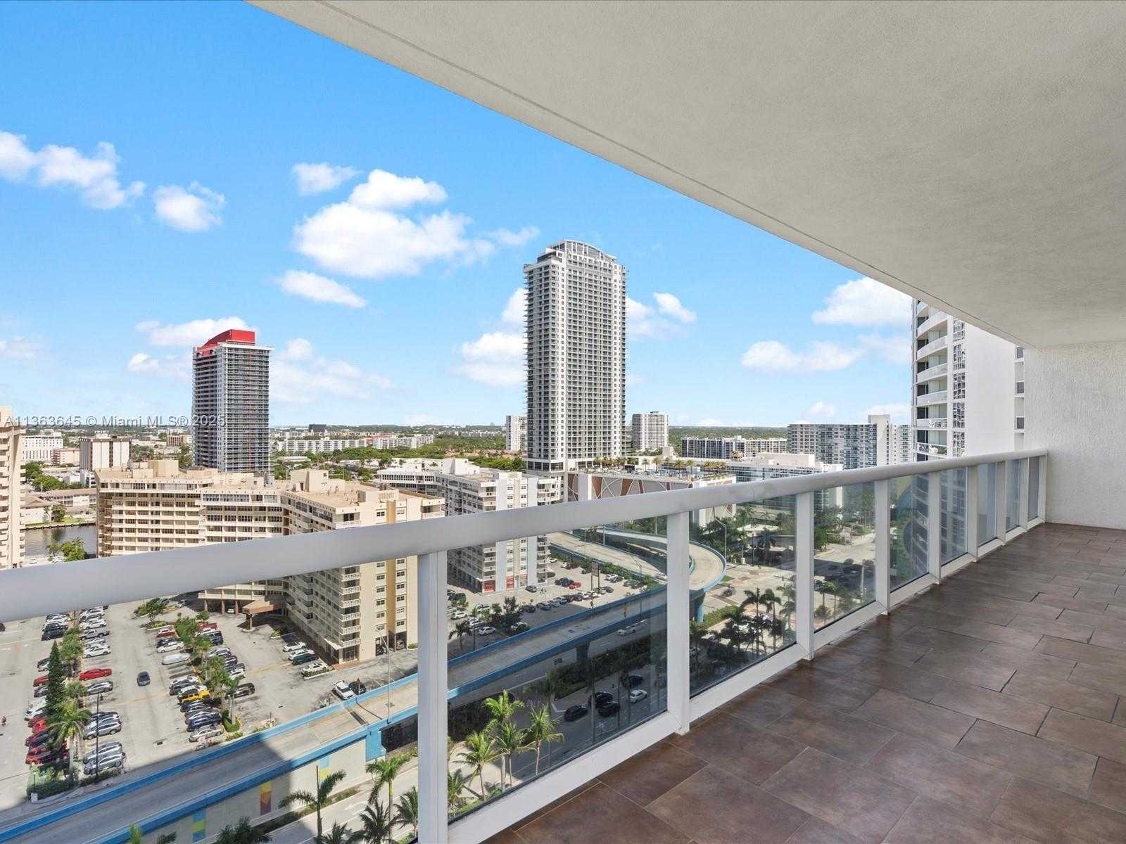 Small Image of 1830 SOUTH OCEAN DR #1806, Hallandale Beach Number 36