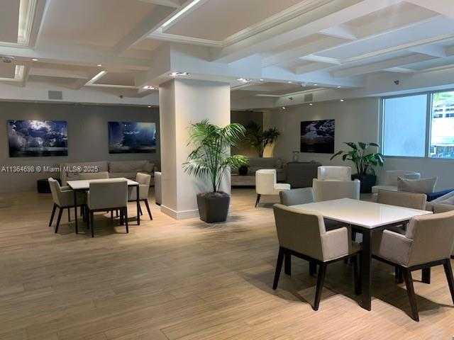 Small Image of 100 LINCOLN RD #1624, Miami Beach Number 19