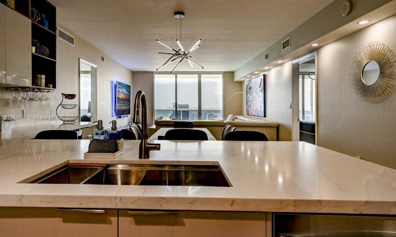 Small Image of 1830 S Ocean Dr, Hallandale Beach, FL 33009, USA Number 12