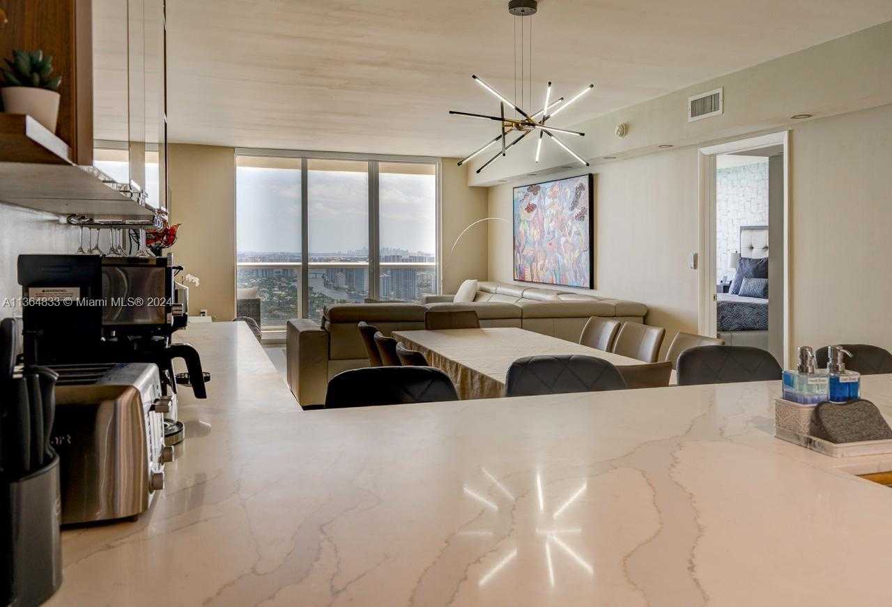 Small Image of 1830 S Ocean Dr, Hallandale Beach, FL 33009, USA Number 13