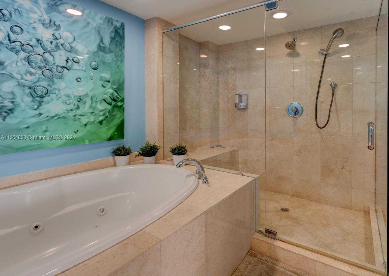Small Image of 1830 S Ocean Dr, Hallandale Beach, FL 33009, USA Number 19