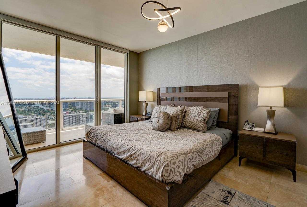Small Image of 1830 S Ocean Dr, Hallandale Beach, FL 33009, USA Number 23