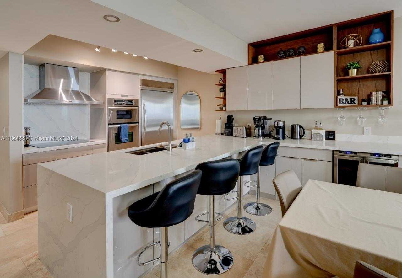 Small Image of 1830 S Ocean Dr, Hallandale Beach, FL 33009, USA Number 3