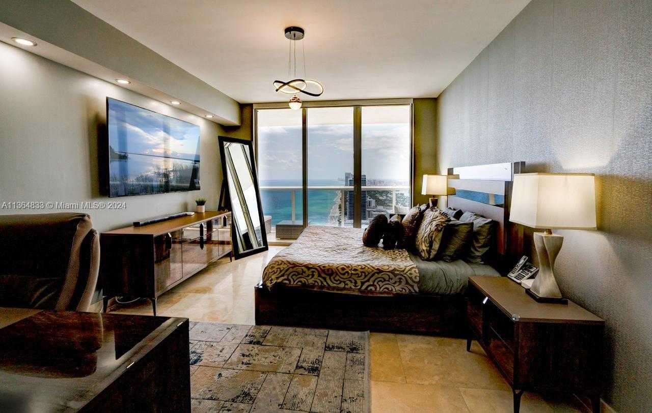 Small Image of 1830 S Ocean Dr, Hallandale Beach, FL 33009, USA Number 33