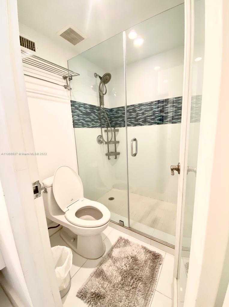 Small Image of 100 LINCOLN RD #906, Miami Beach Number 12