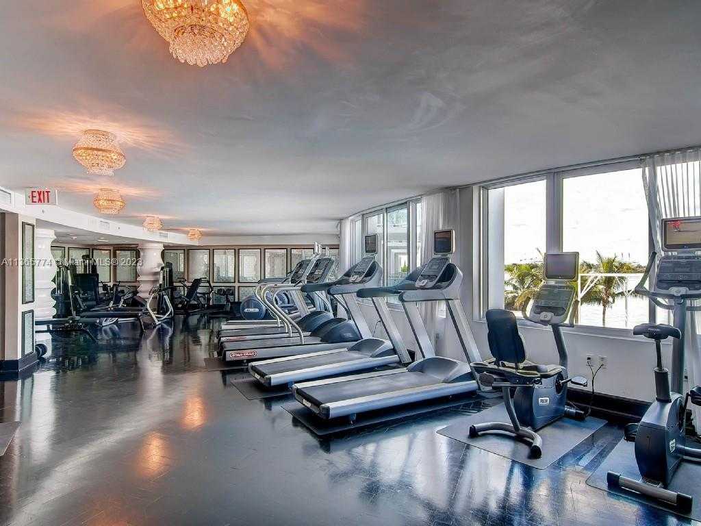 Small Image of 1100 WEST AVE #307, Miami Beach Number 14