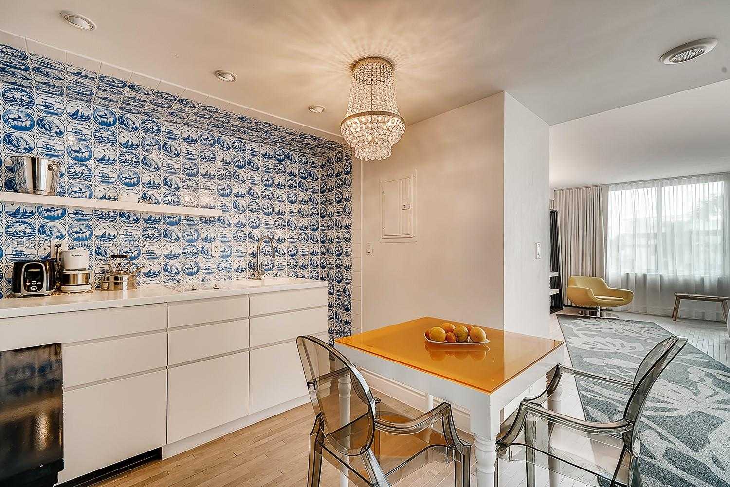 Small Image of 1100 WEST AVE #307, Miami Beach Number 2