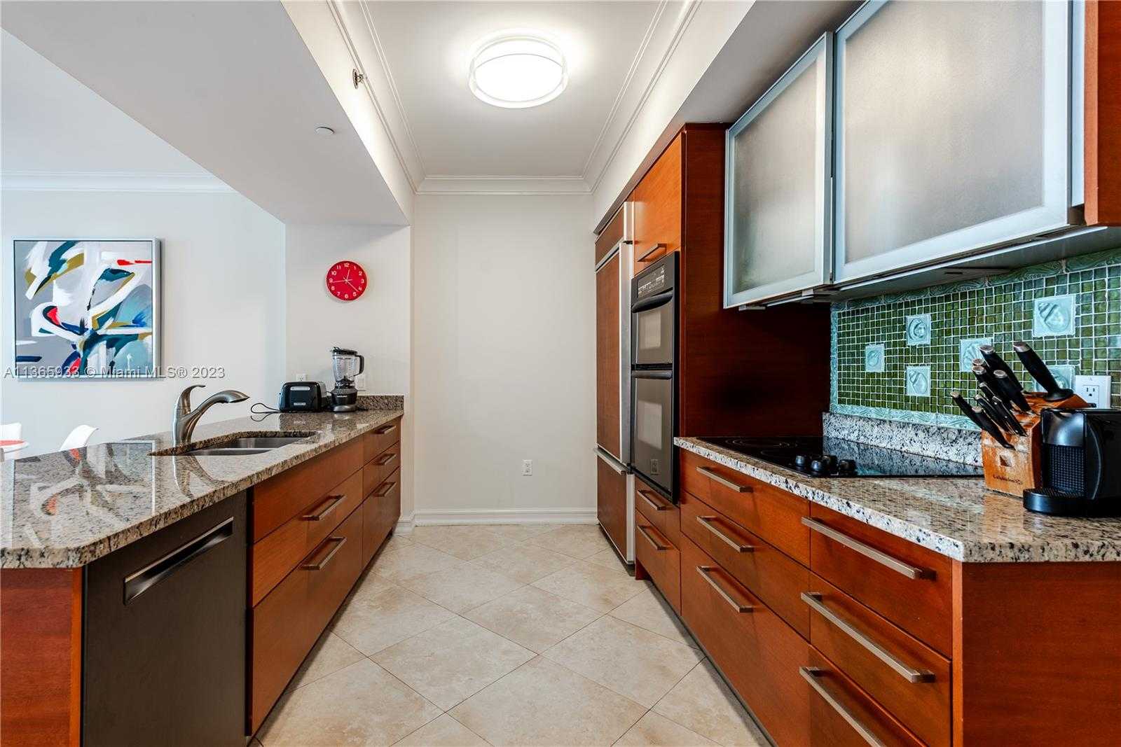Small Image of 1830 SOUTH OCEAN DR #3511, Hallandale Beach Number 13