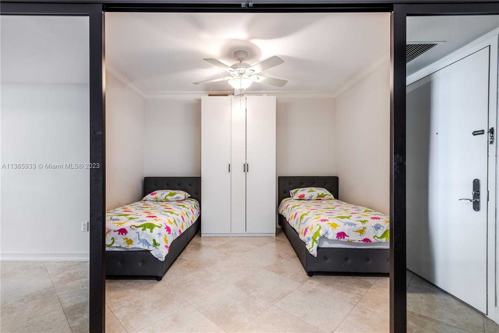 Small Image of 1830 SOUTH OCEAN DR #3511, Hallandale Beach Number 21