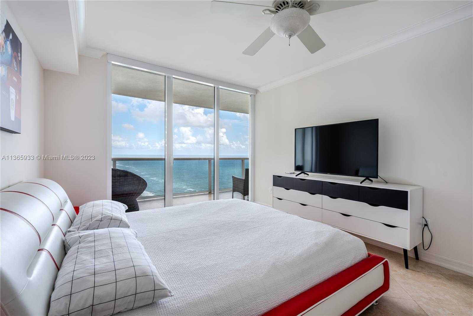 Small Image of 1830 SOUTH OCEAN DR #3511, Hallandale Beach Number 34