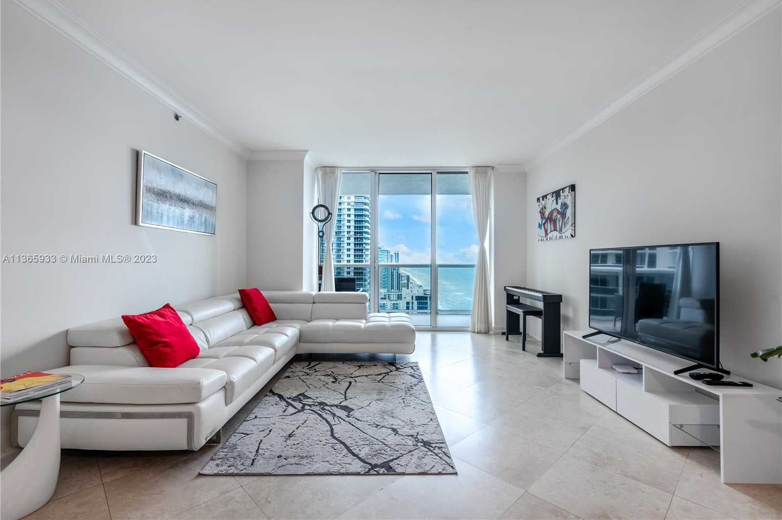 Small Image of 1830 SOUTH OCEAN DR #3511, Hallandale Beach Number 6