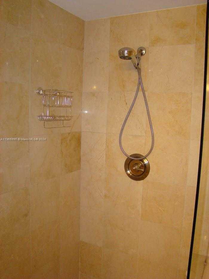 Small Image of 6365 COLLINS AV #3407, Miami Beach Number 12