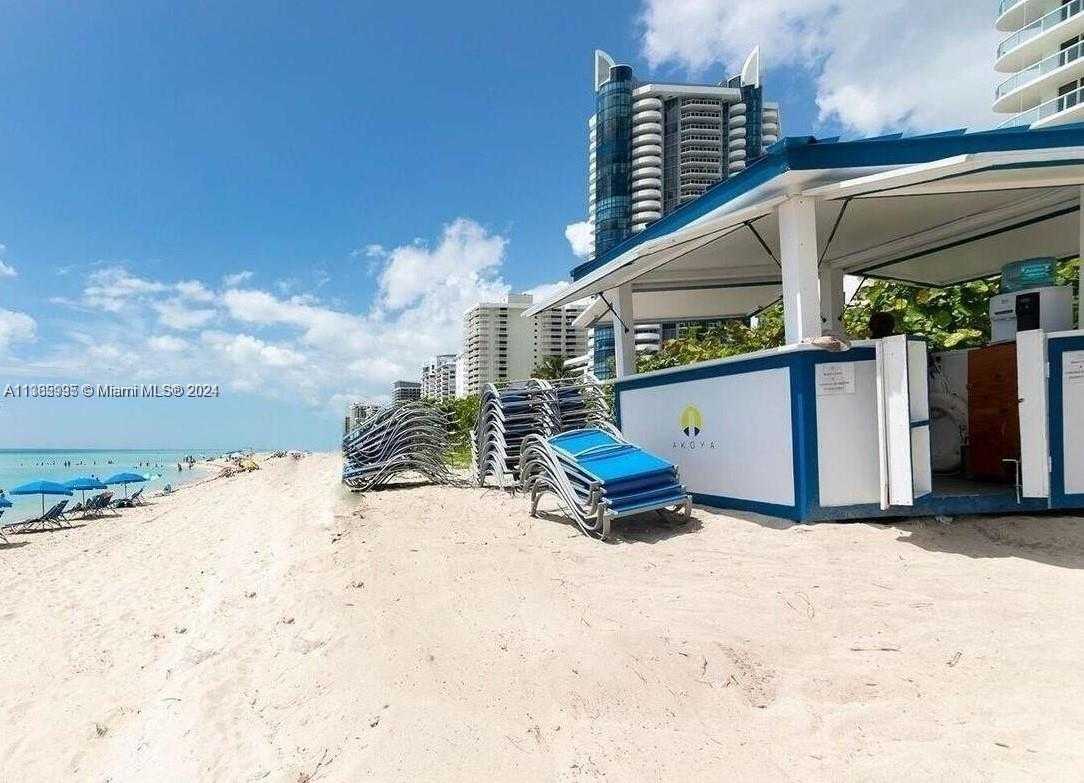 Small Image of 6365 COLLINS AV #3407, Miami Beach Number 16