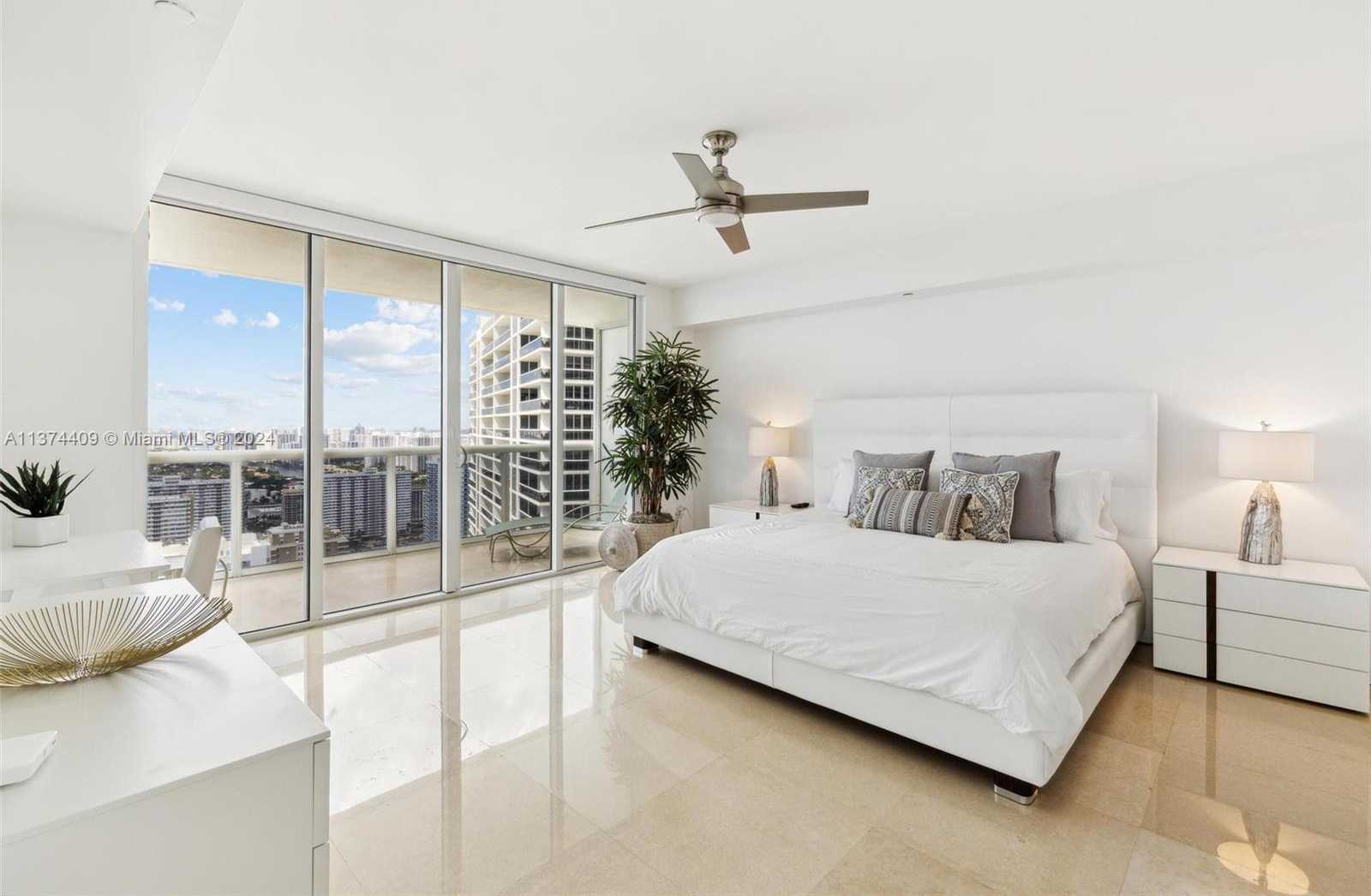 Small Image of 1830 SOUTH OCEAN DR #4002, Hallandale Beach Number 10