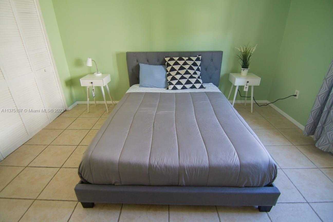 Small Image of 753 MICHIGAN AVE #2D, Miami Beach Number 11