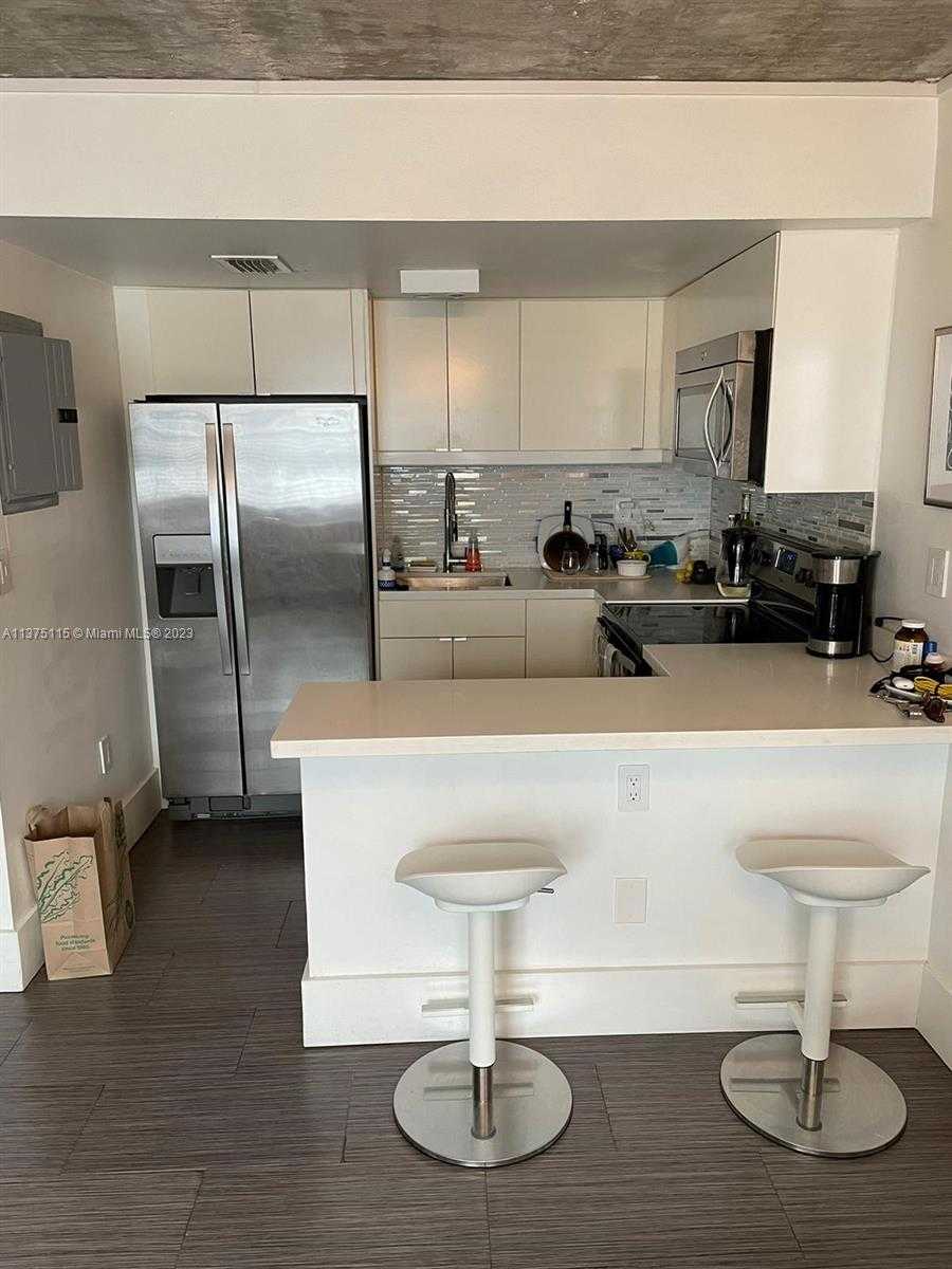 Small Image of 753 MICHIGAN AVE #2E, Miami Beach Number 5