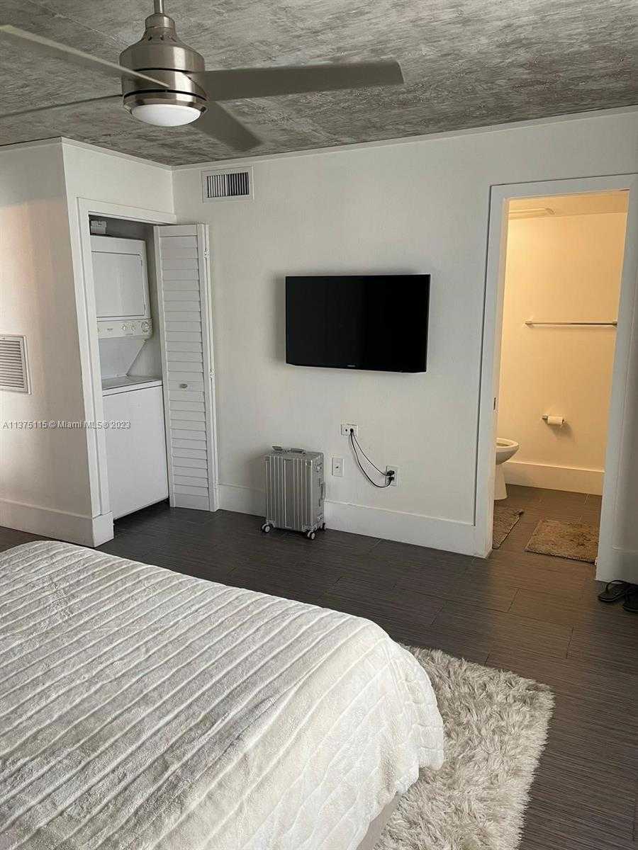 Small Image of 753 MICHIGAN AVE #2E, Miami Beach Number 7