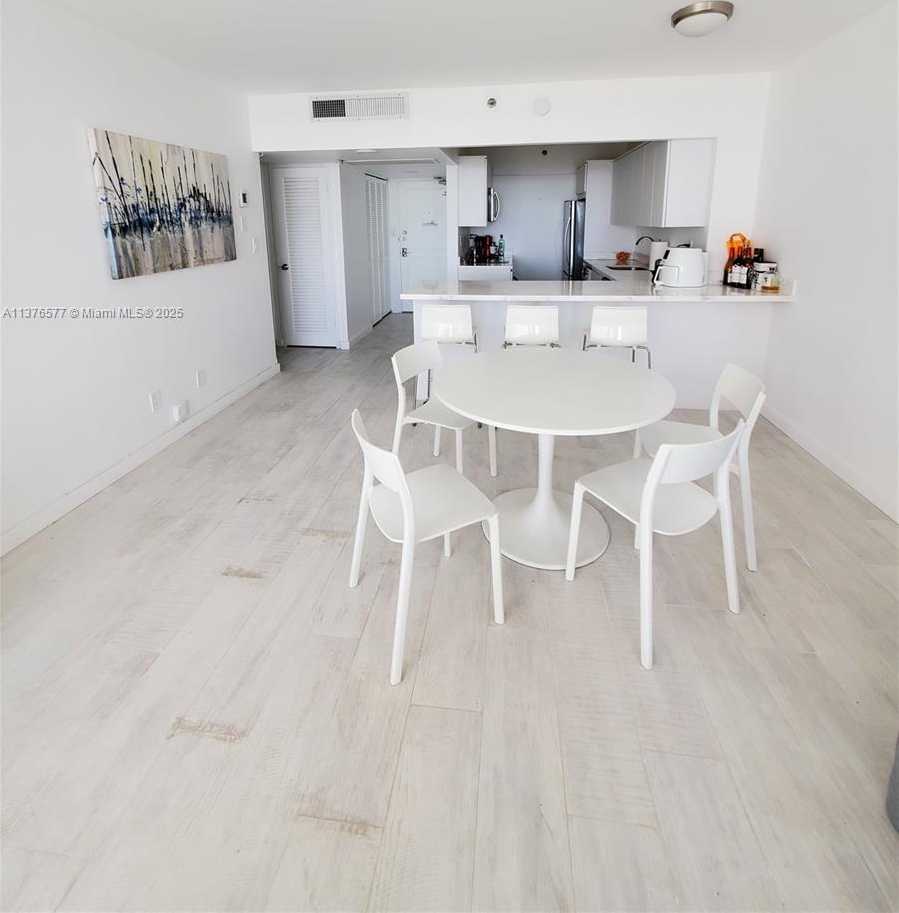 Small Image of 100 LINCOLN RD #1244, Miami Beach Number 12