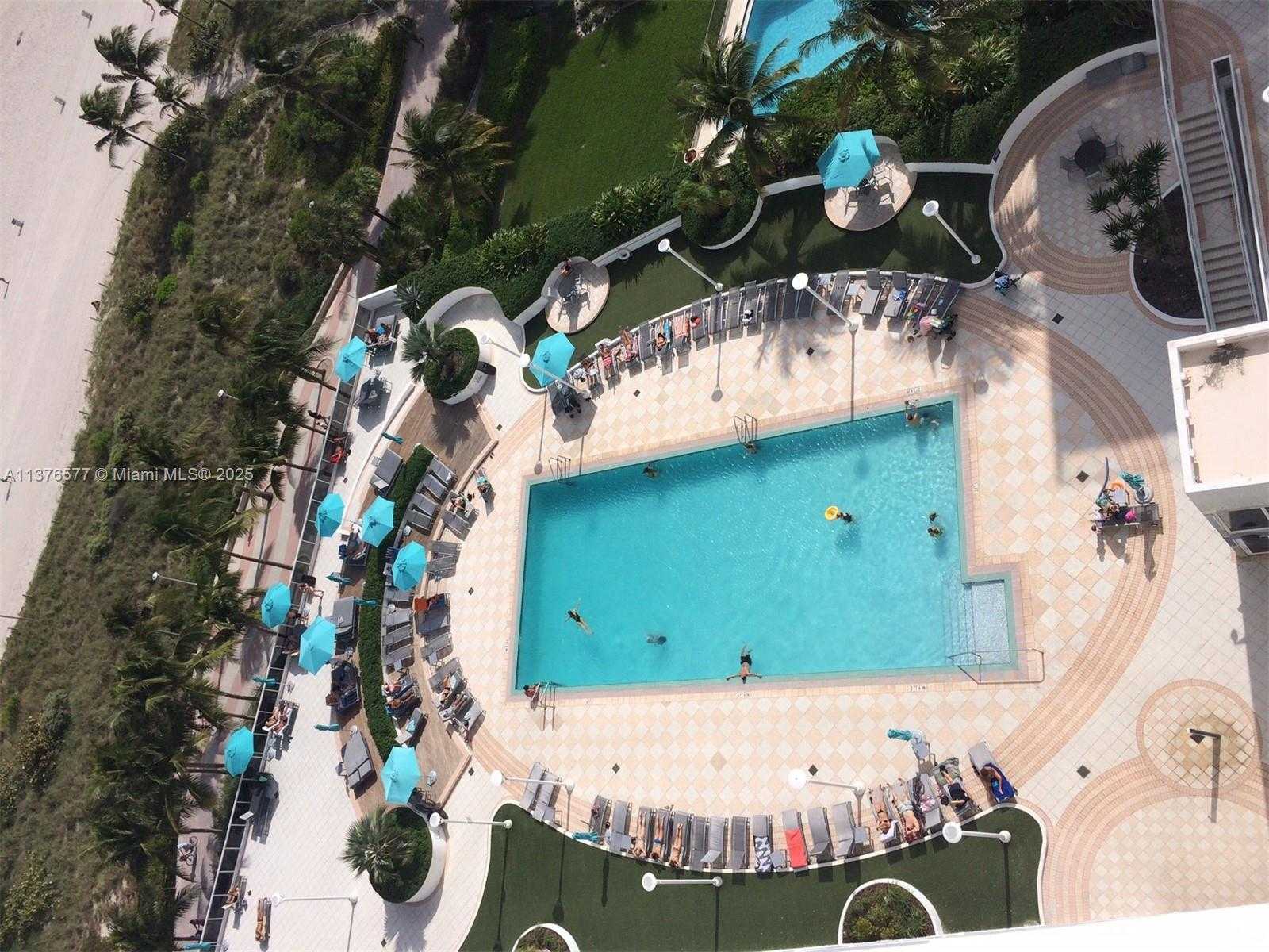 Small Image of 100 LINCOLN RD #1244, Miami Beach Number 57