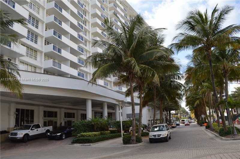 Small Image of 100 LINCOLN RD #1244, Miami Beach Number 64