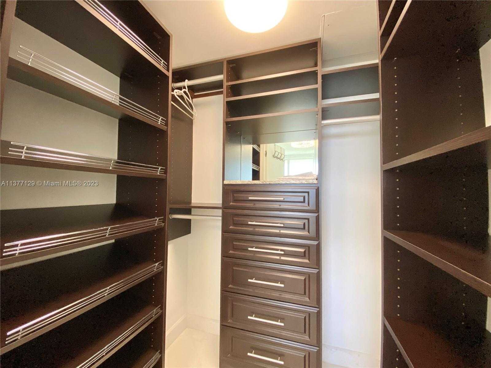 Small Image of 1830 SOUTH OCEAN DR #3203, Hallandale Beach Number 23