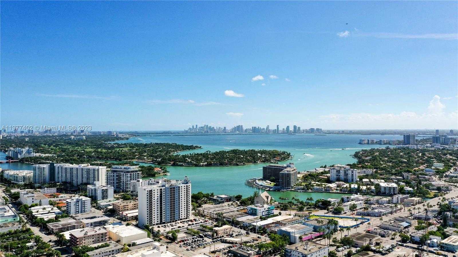 Small Image of 7300 OCEAN TER #110, Miami Beach Number 22