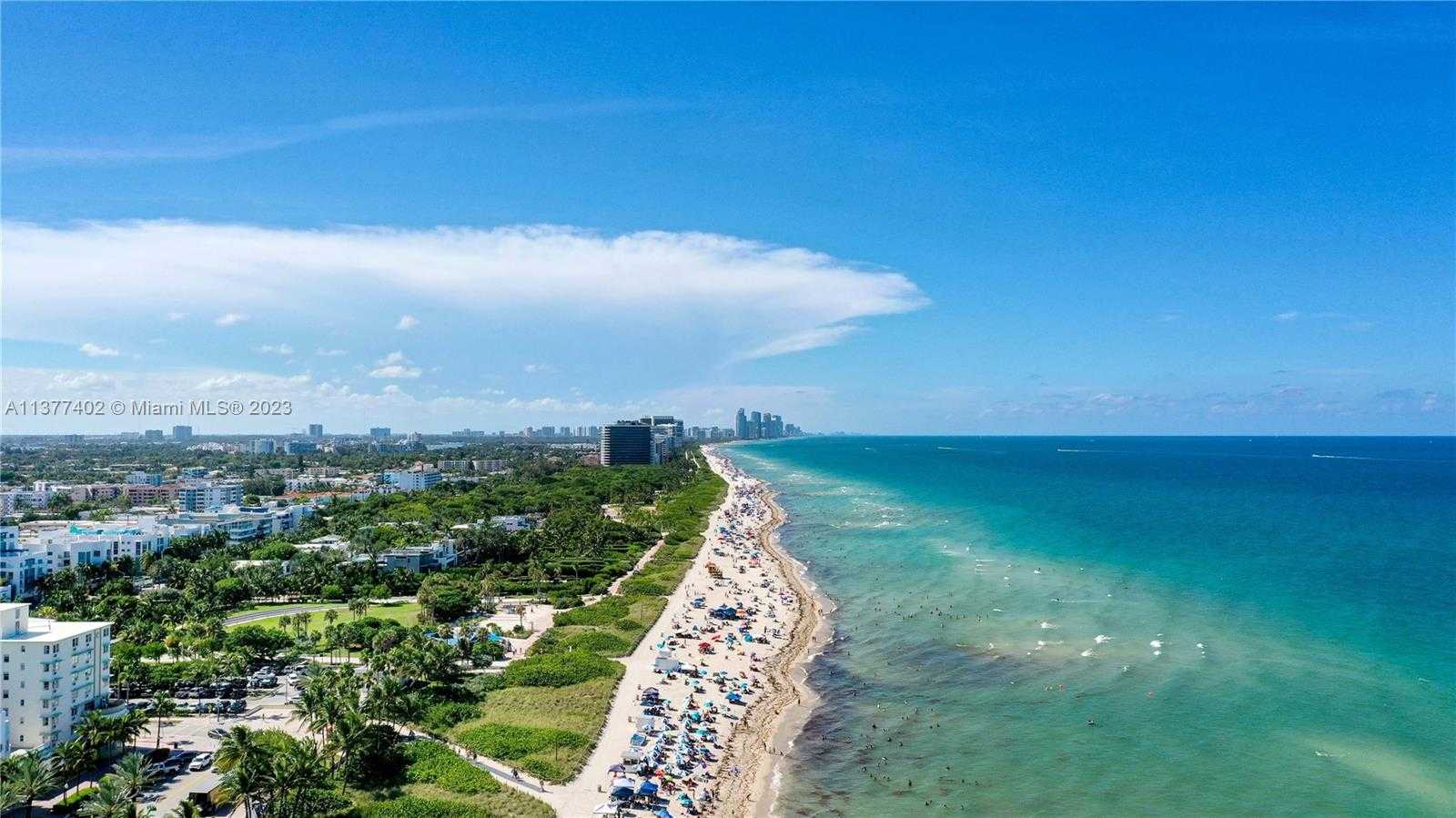 Small Image of 7300 OCEAN TER #110, Miami Beach Number 3