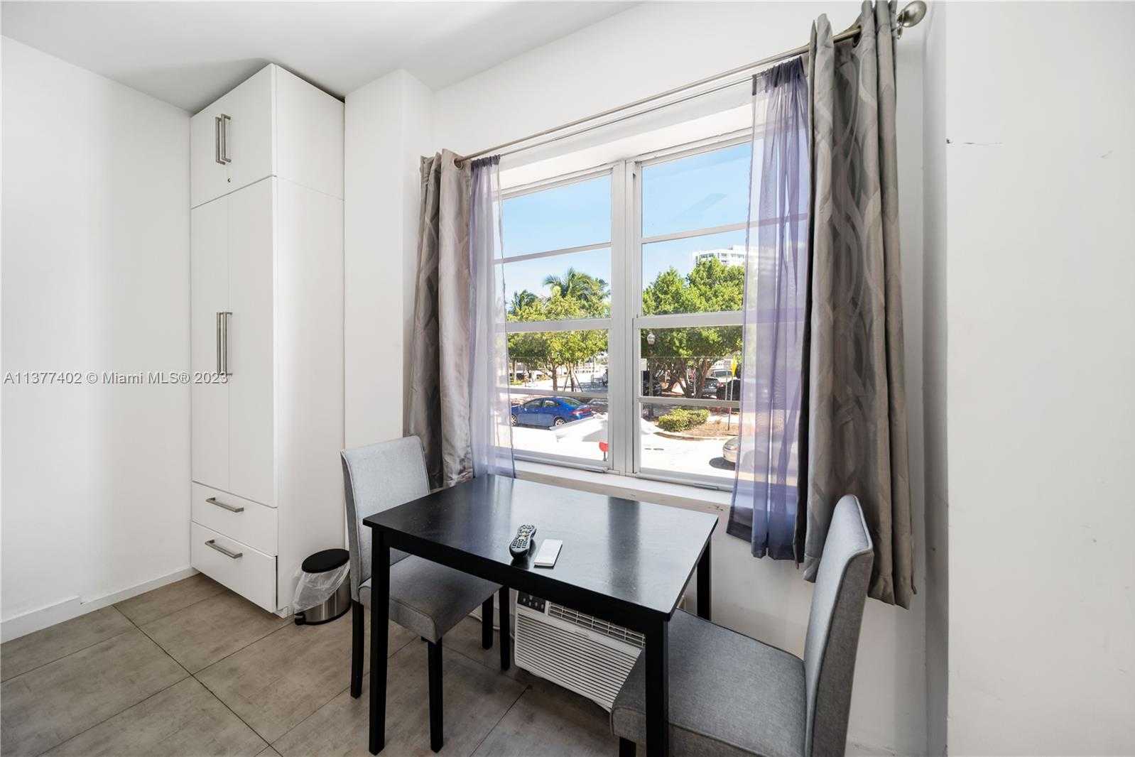 Small Image of 7300 OCEAN TER #110, Miami Beach Number 7