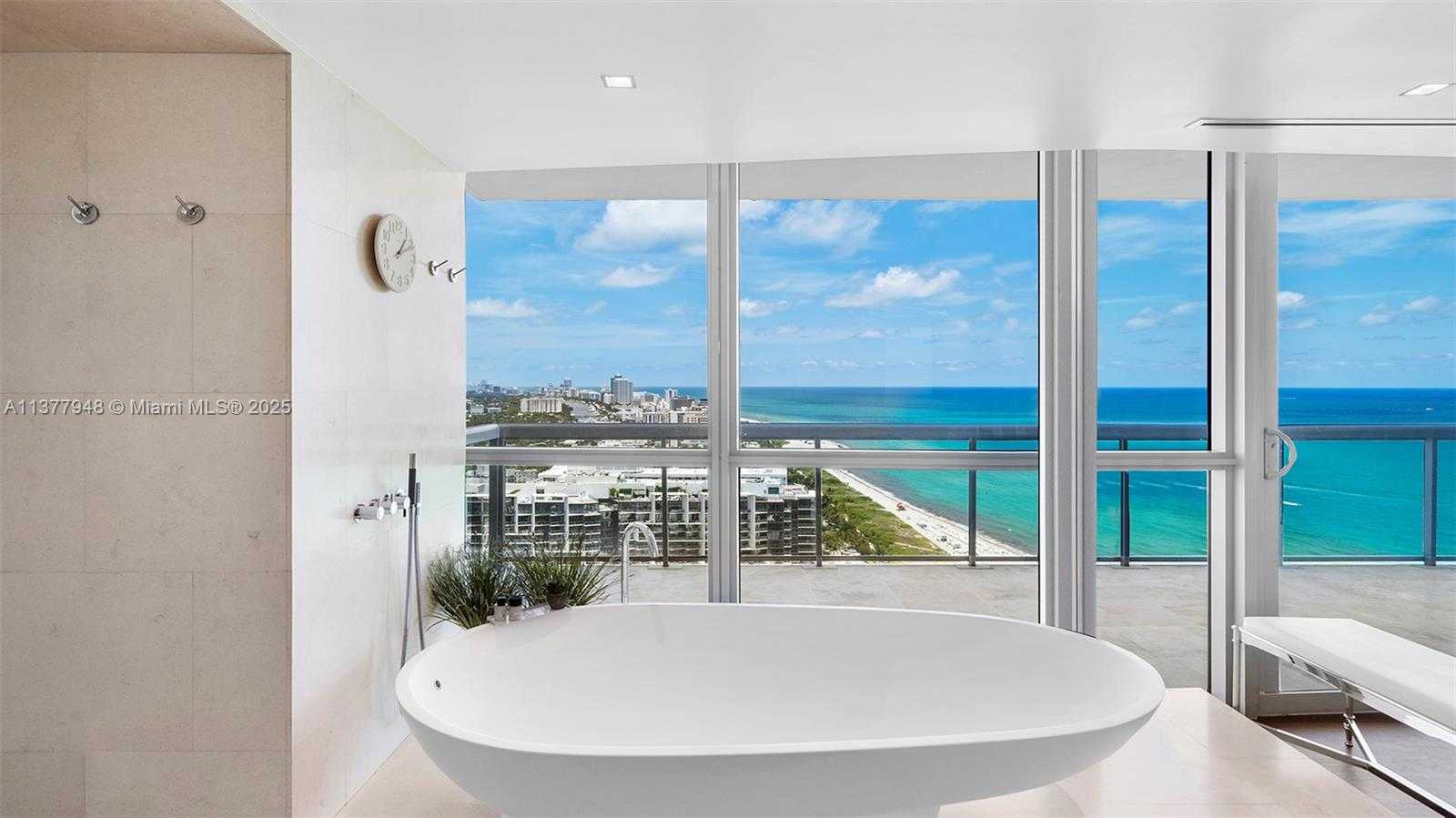 Small Image of 101 20TH ST #3909, Miami Beach Number 31