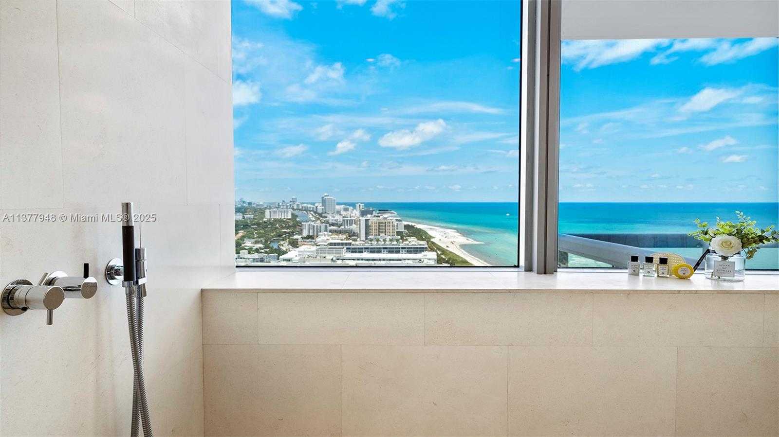 Small Image of 101 20TH ST #3909, Miami Beach Number 36