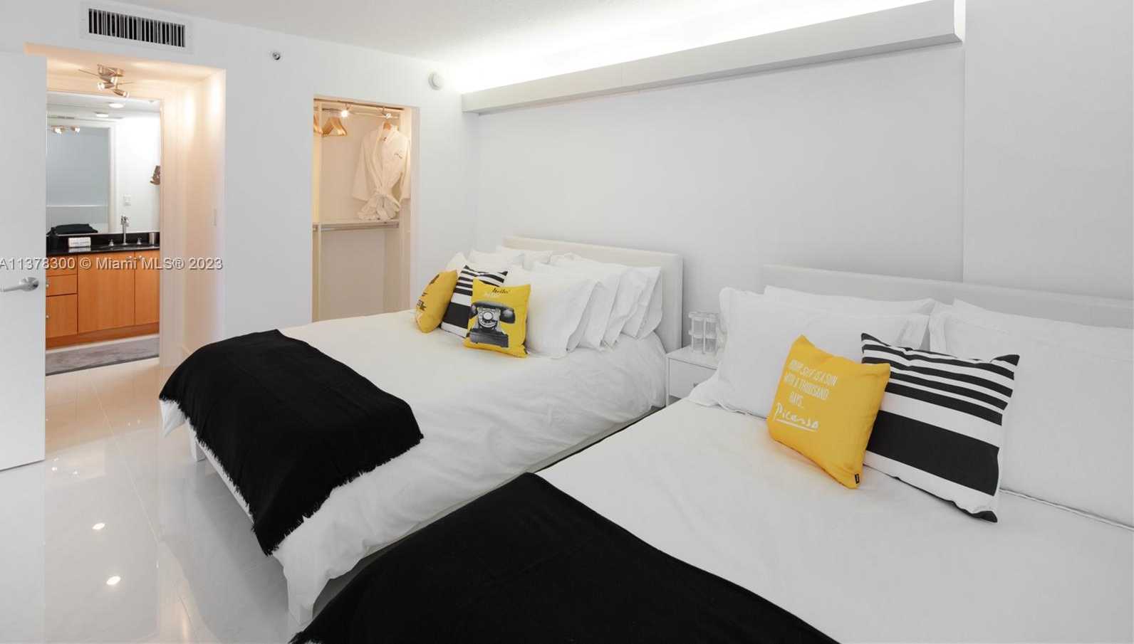 Small Image of 6917 COLLINS AVE #820, Miami Beach Number 17
