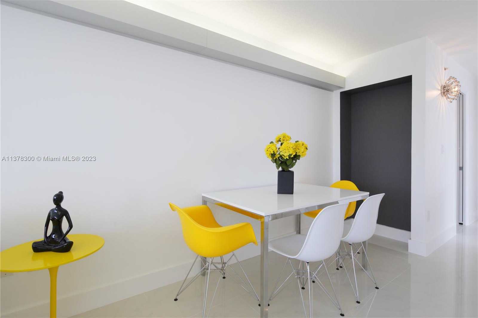 Small Image of 6917 COLLINS AVE #820, Miami Beach Number 4