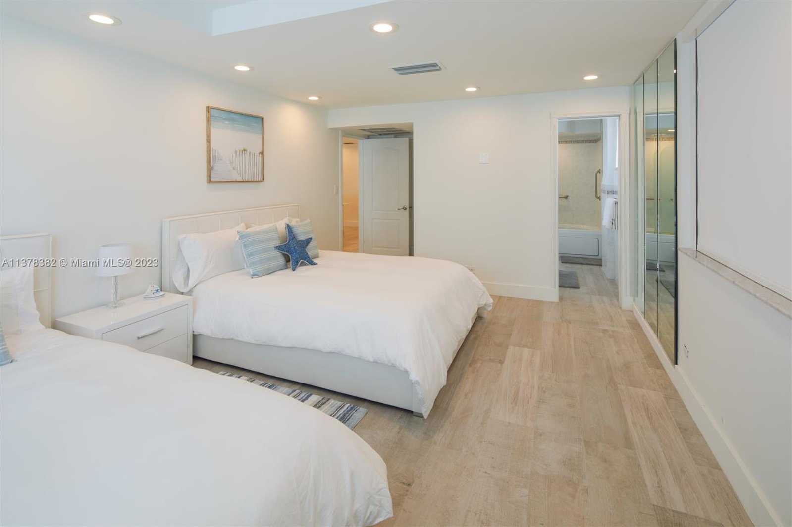 Small Image of 5005 COLLINS AVE #610, Miami Beach Number 15