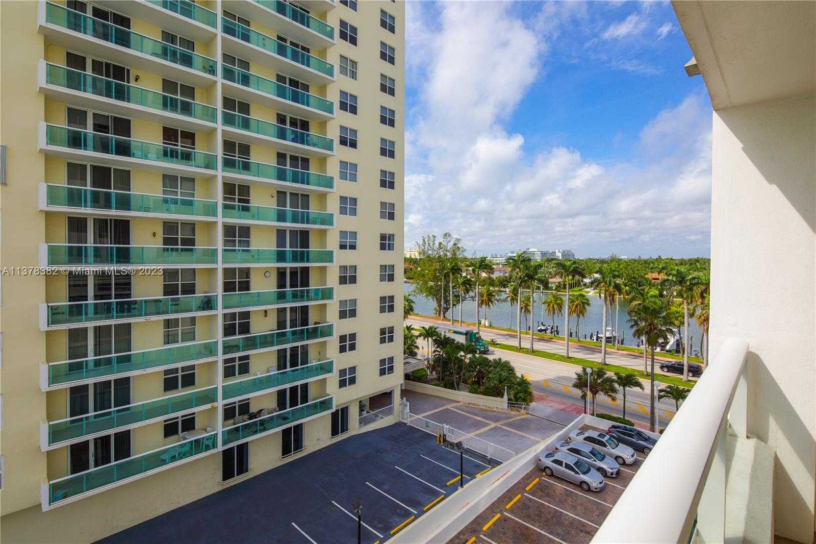 Small Image of 5005 COLLINS AVE #610, Miami Beach Number 32
