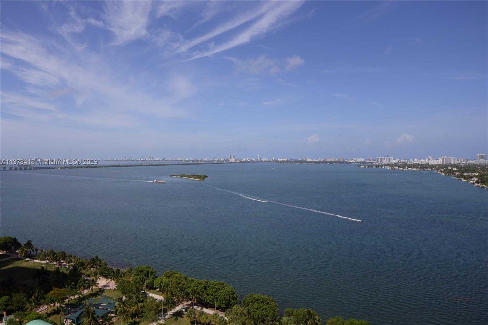 Small Image of 1750 NORTH BAYSHORE DR #2602, Miami Number 4