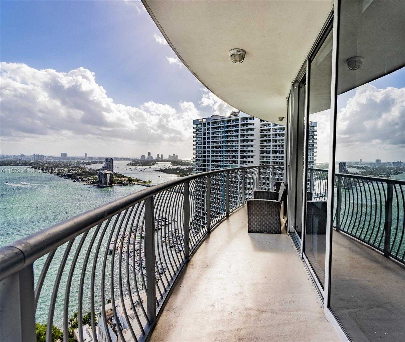 Small Image of 1750 NORTH BAYSHORE DR #3201, Miami Number 2