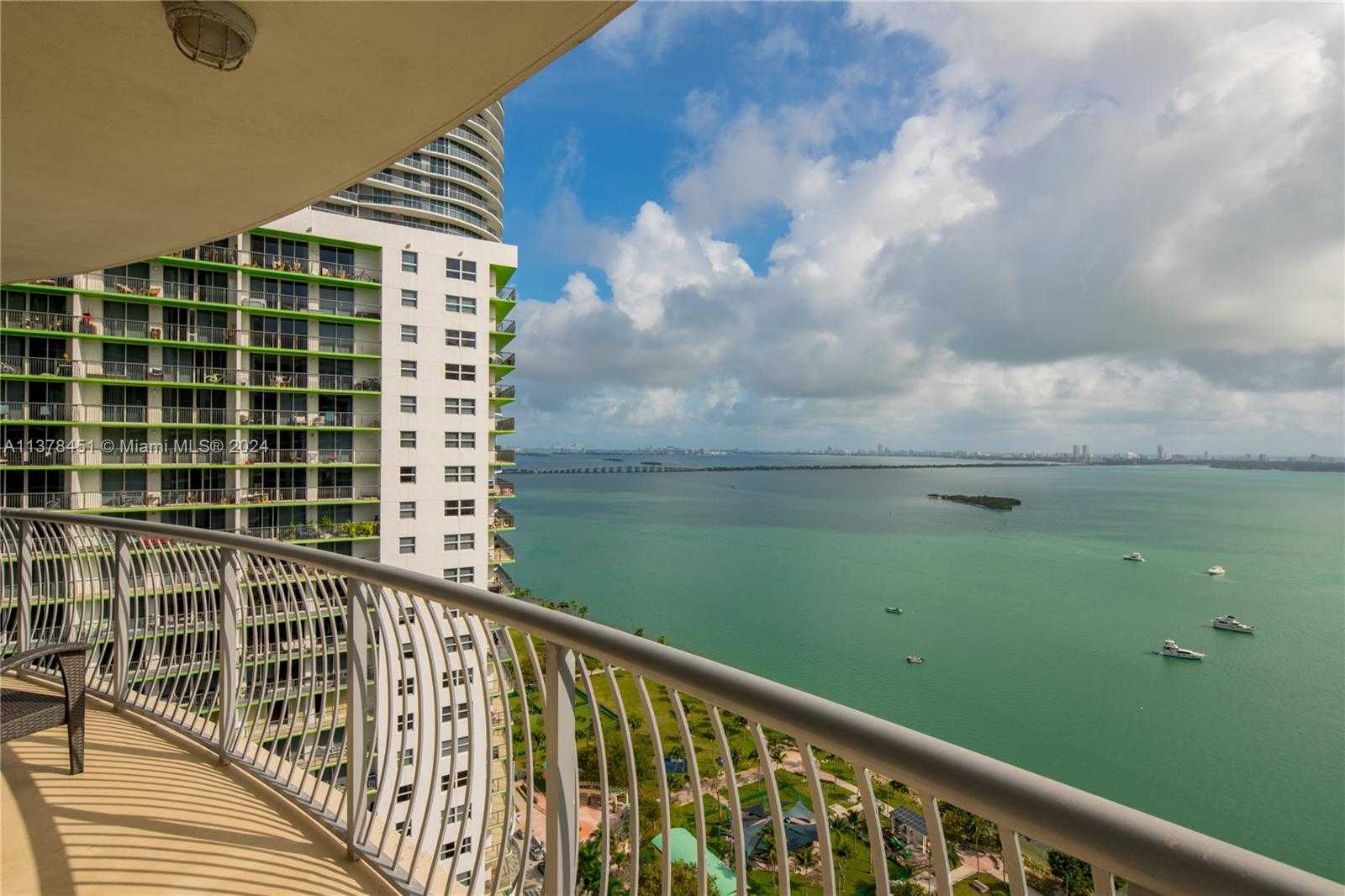 Small Image of 1750 NORTH BAYSHORE DR #3201, Miami Number 5