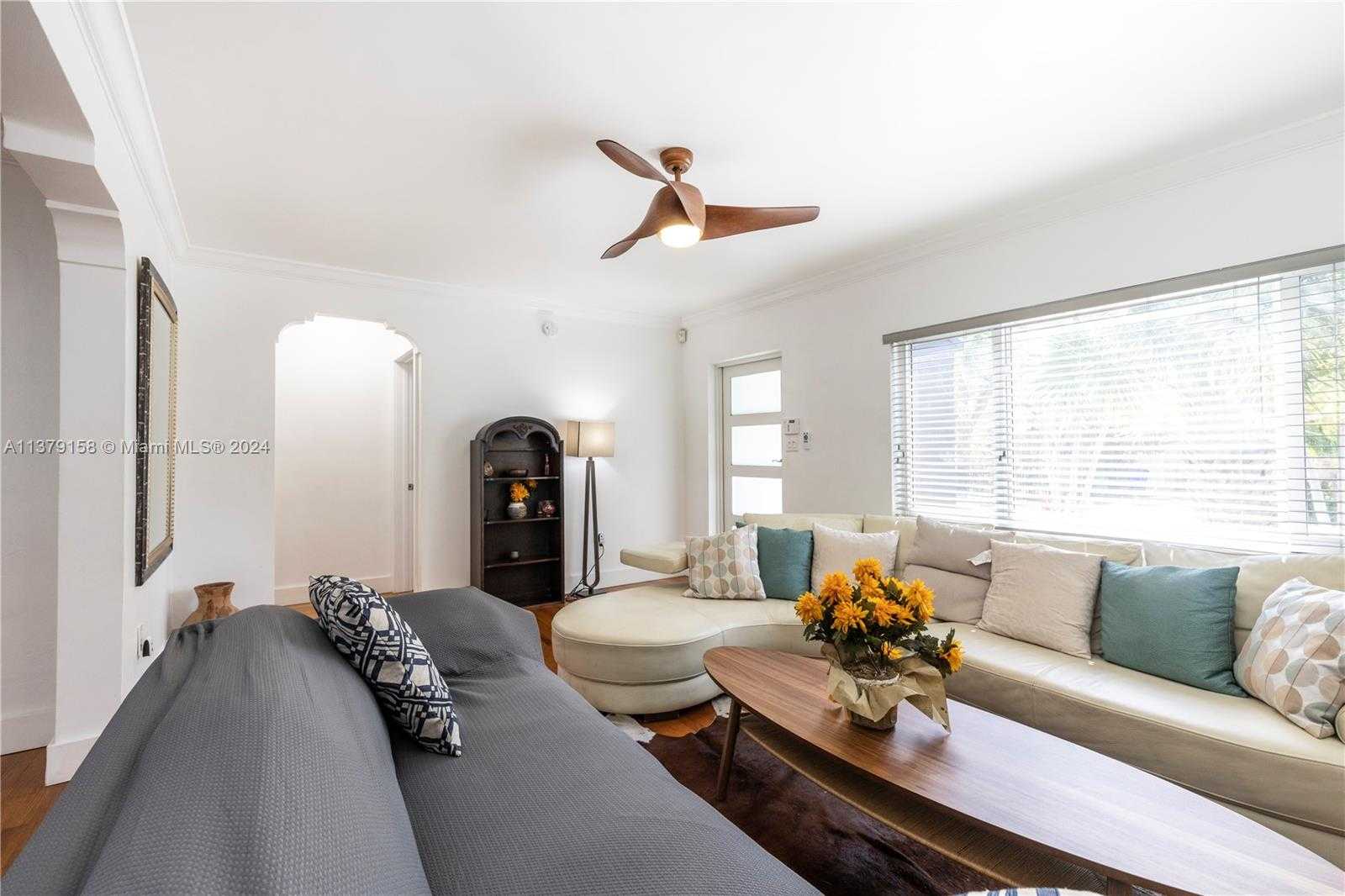 Small Image of 753 NORTH EAST 81ST ST, Miami Number 14