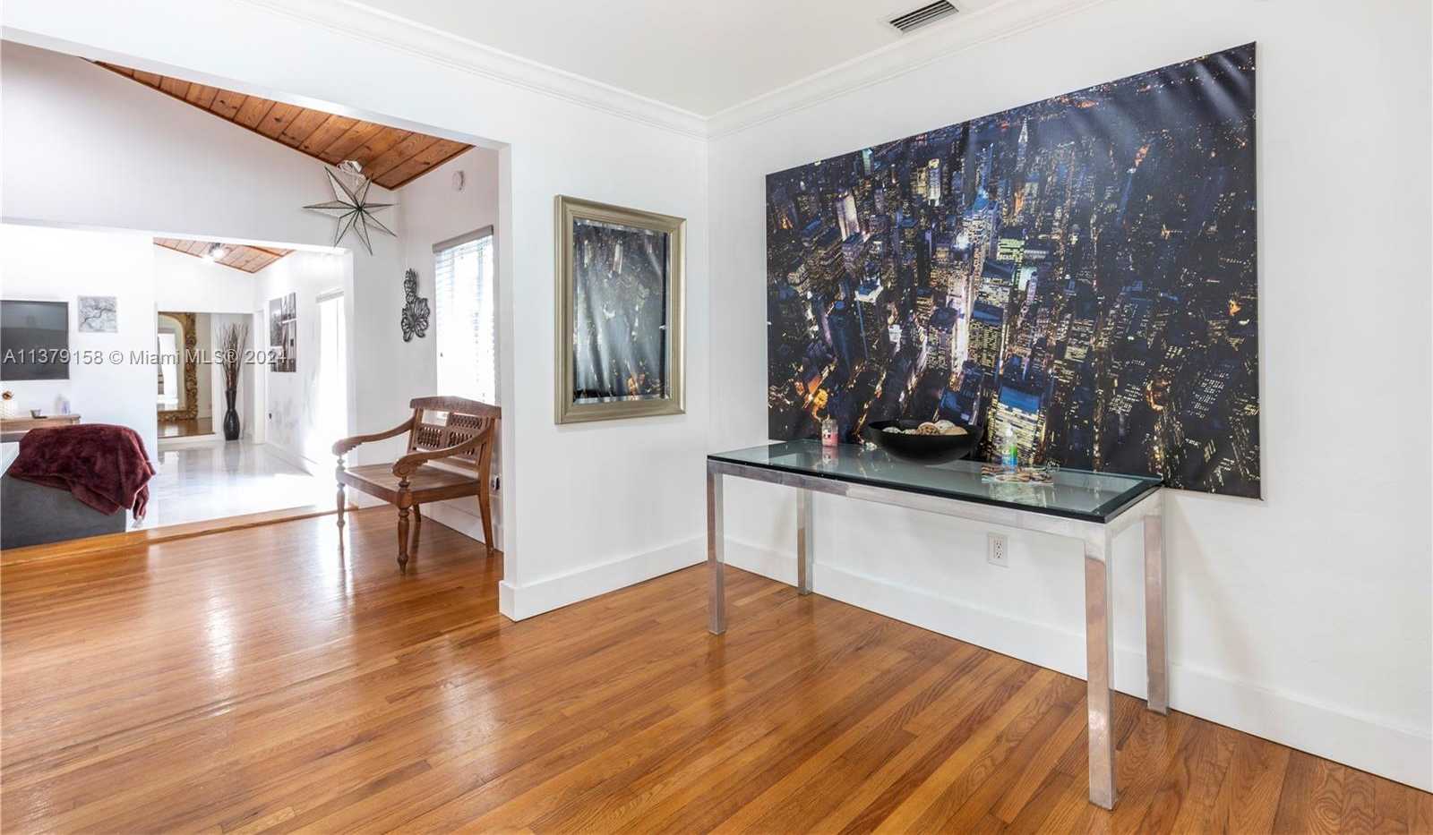 Small Image of 753 NORTH EAST 81ST ST, Miami Number 18