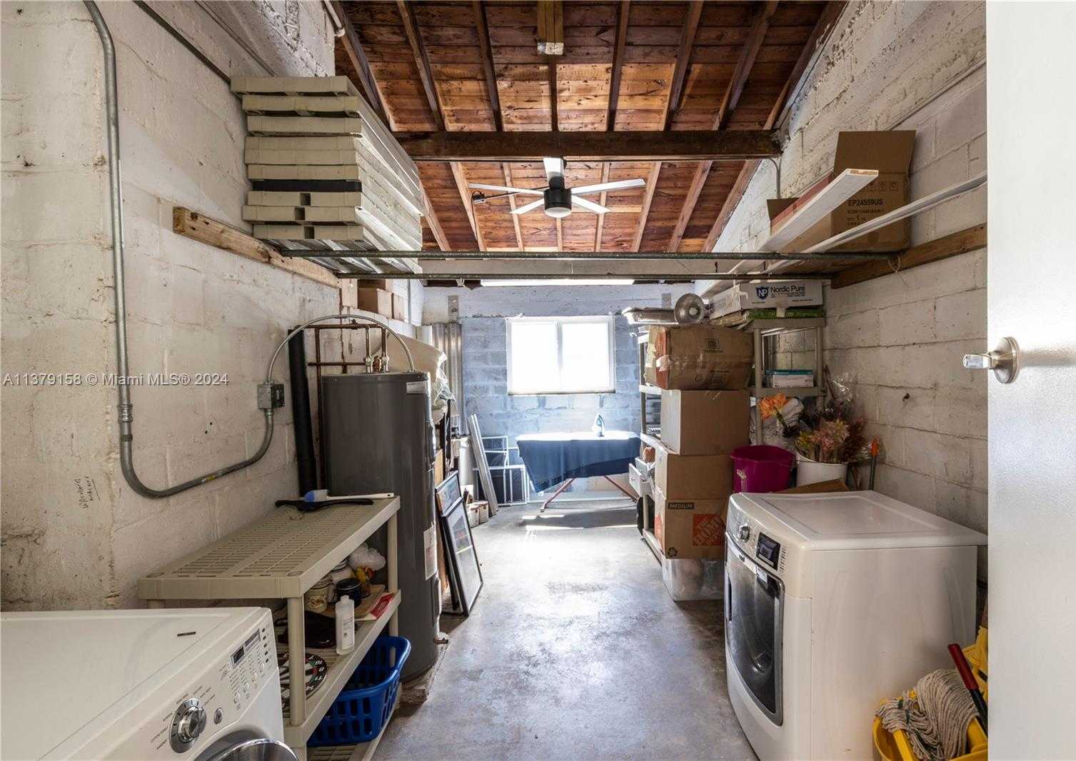 Small Image of 753 NORTH EAST 81ST ST, Miami Number 50
