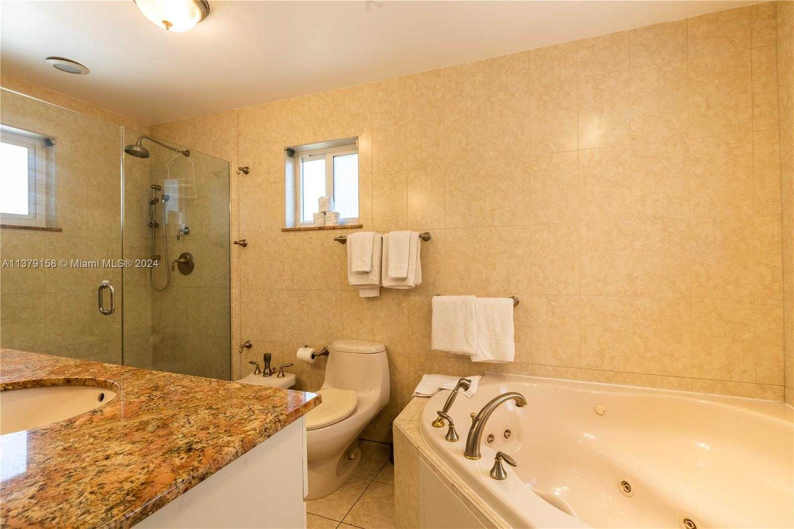 Small Image of 753 NORTH EAST 81ST ST, Miami Number 57